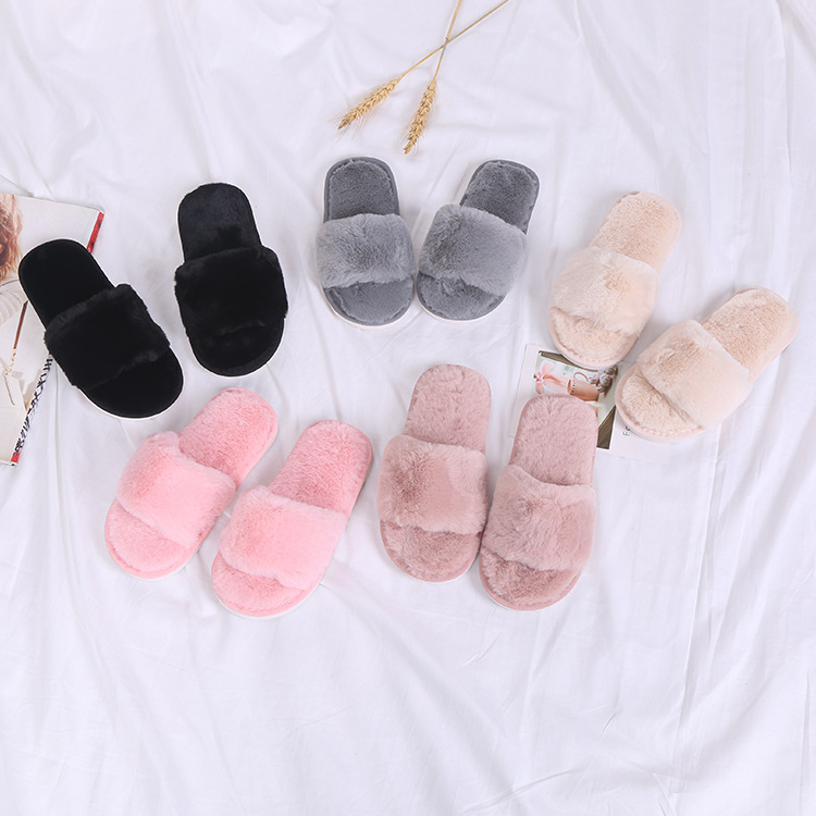 In the autumn and winter, new home children show toes slippers, home-floor children's cotton slippers are distributed by the home.