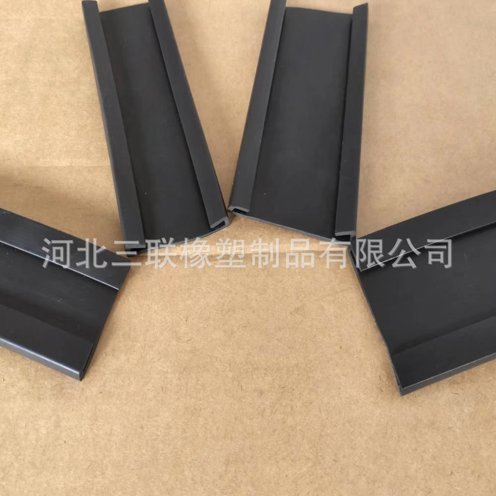 Source of origin: $3.0 ethyl-prop rubber card with gasket tank rubber plume L rubber plate shield