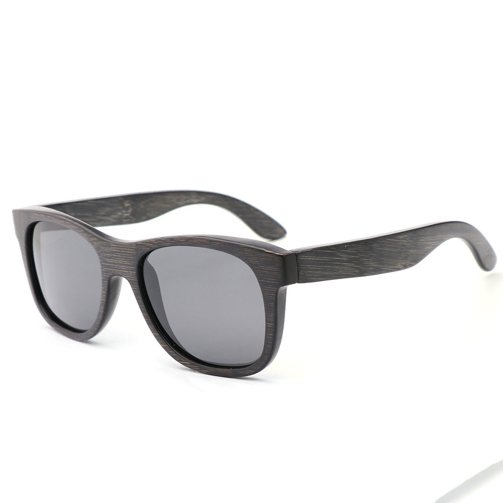 The 2020 new fashion light sunglasses, the outdoor riding of adult bamboo glasses, the tailor-made wholesale of the manufacturer.