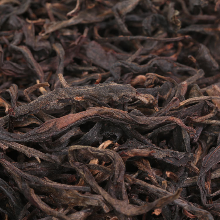 The Lucifer Tea Company has been distributing the 2013 Yunnan Manson tree purifier Pummi tea, sweet and sweet.