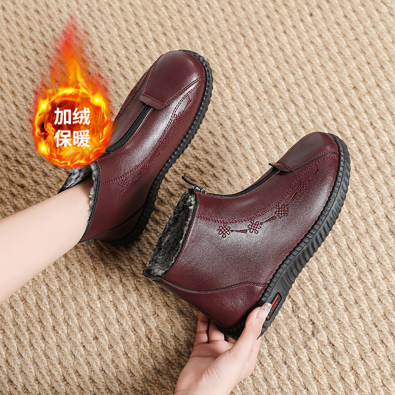 2023 Chinese women's Zalawein factory in winter wears real shoes and boots.