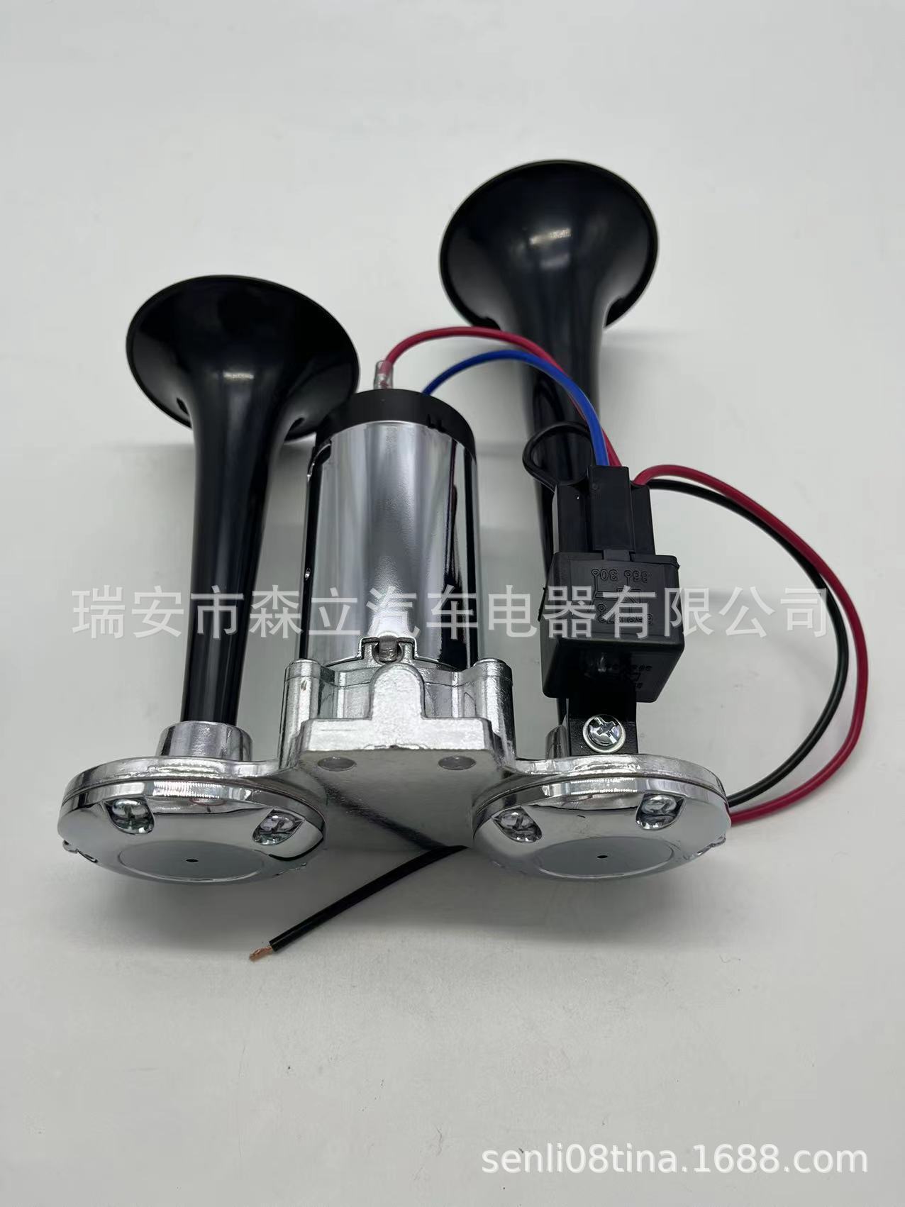 Cung cấp dịch chuyển kim loại gấp đôi.