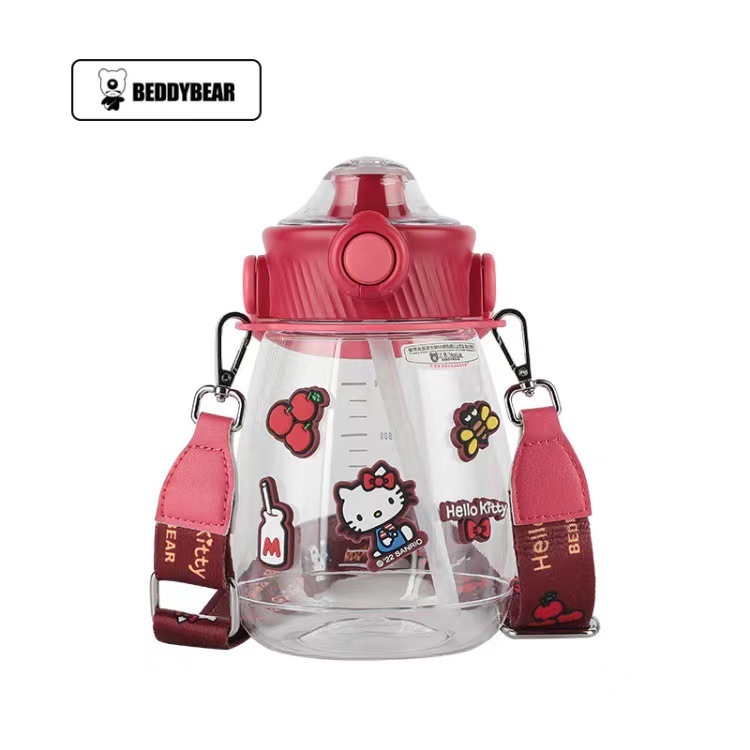 ♪ A bear with a puddle full-capacity sports cup ♪