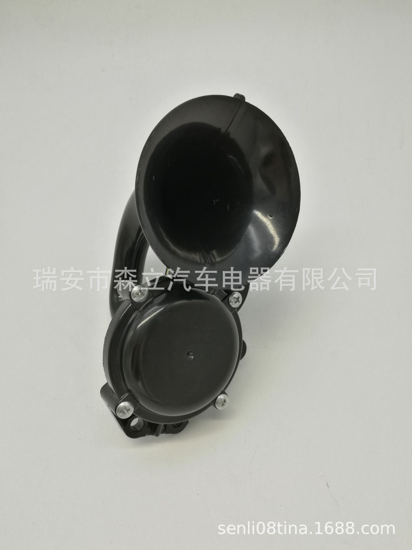 Cho một cái sừng ốc Volvo 12/24V ống gió chuyển đổi kèn xe tải.