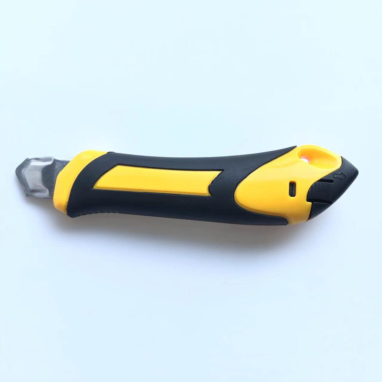 珂銘美工刀包膠多功能壁紙刀刀片大號重型工具刀牆紙刀辦公用品