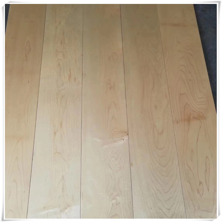 Wholesale wood floor, solid wood floor, maple wood composite wood floor.