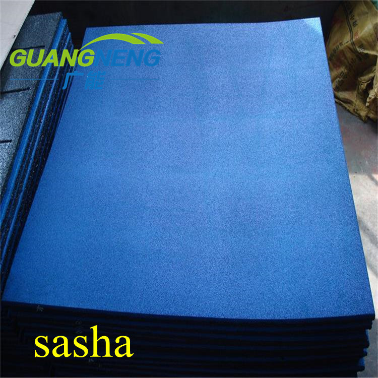 Cây 20mm cho tôi sàn cao su xanh, sàn linh hoạt để tập thể dục. Sasha.