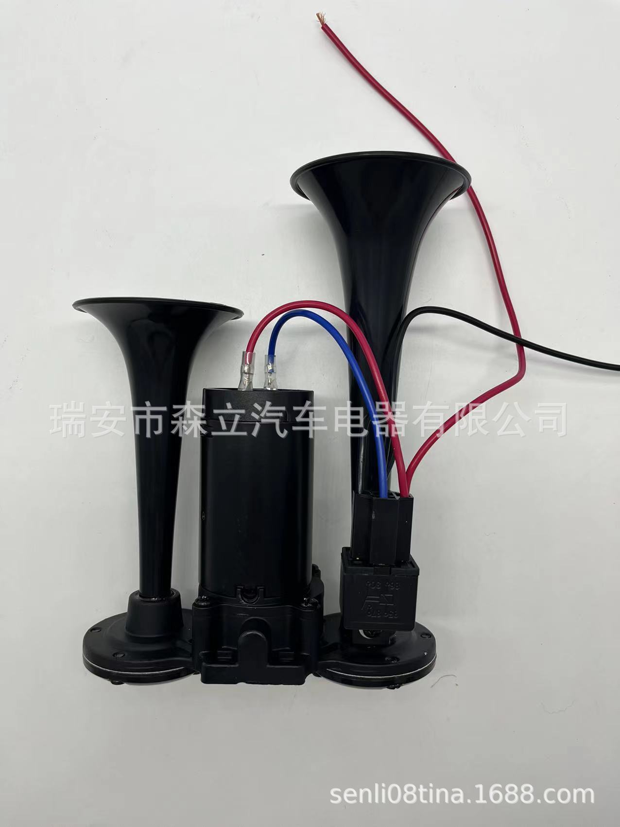 Cung cấp dịch chuyển kim loại gấp đôi.
