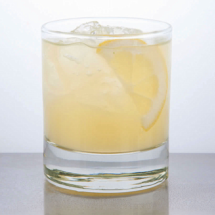 [Six to Six] Libby's classic whiskey, a glass of beer, a glass of glass juice.