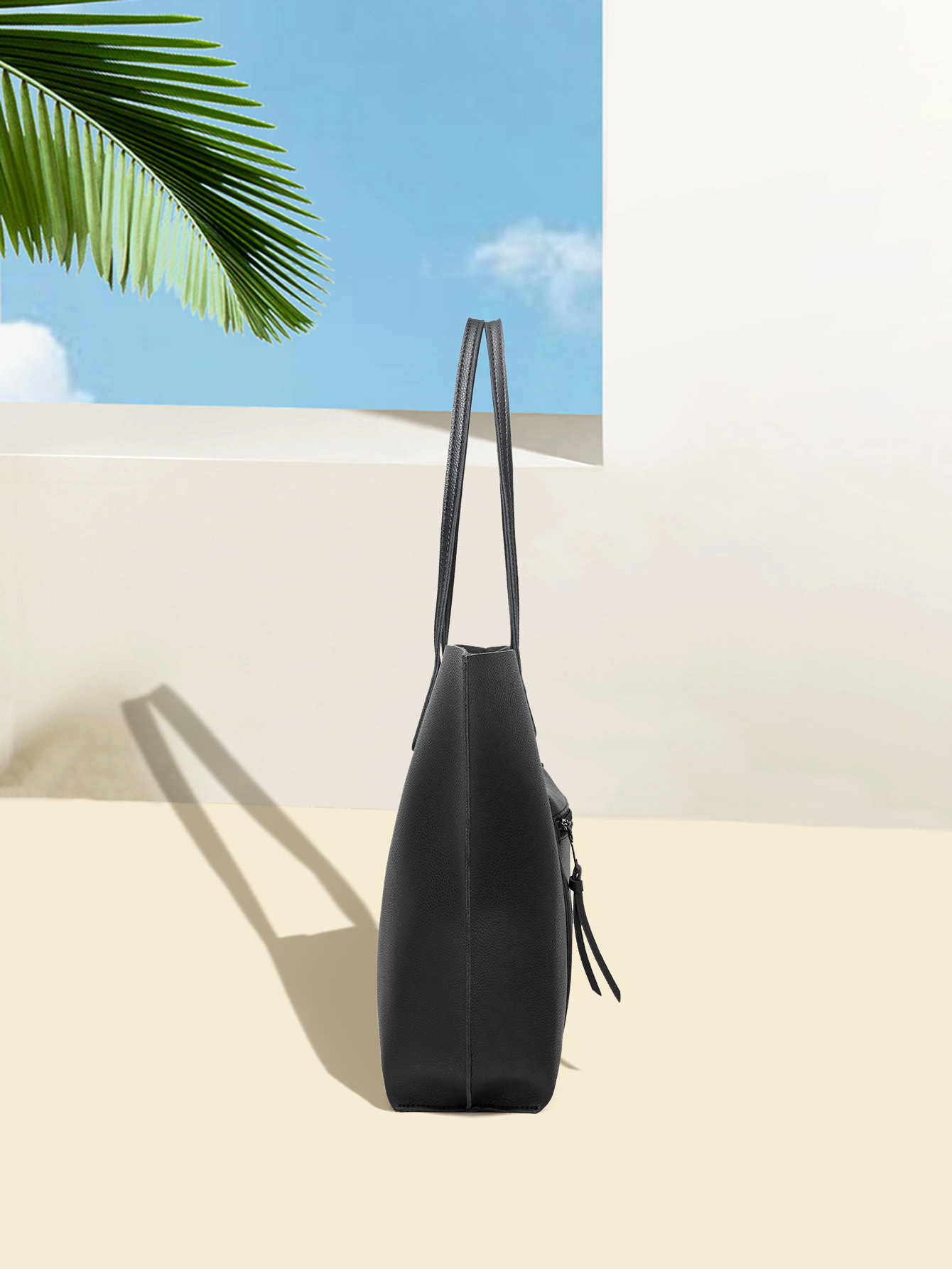 Tott bag girl, 2024 Spring and Summer, new black tweezer.