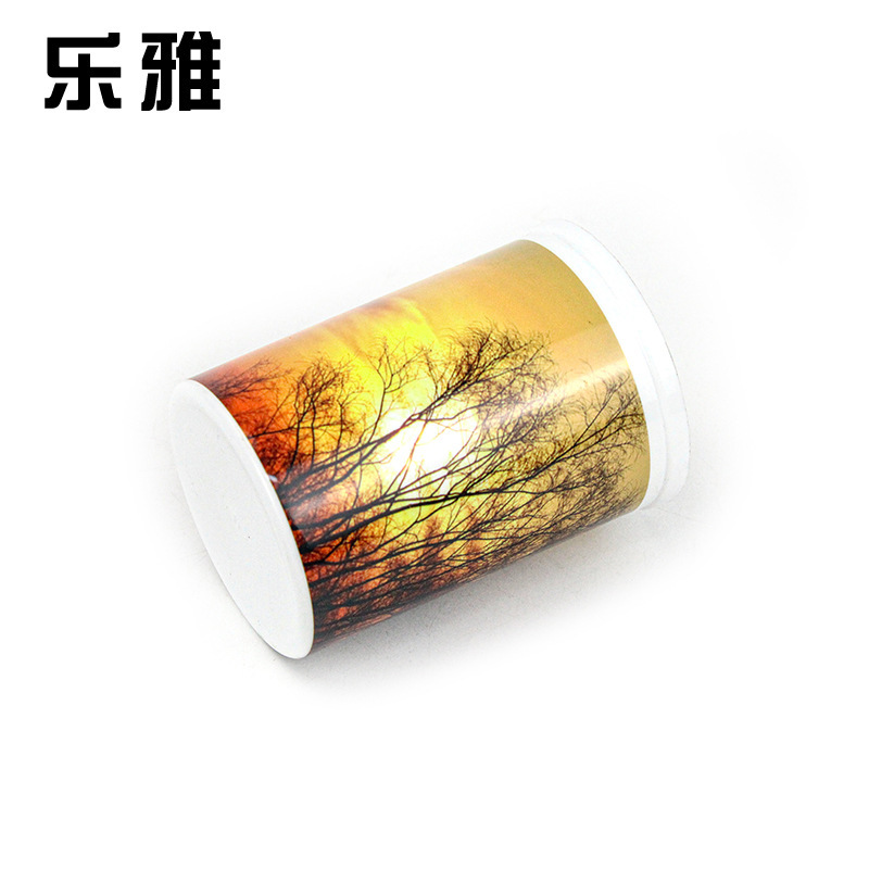 Ninbo plastics are trans-printed with thermal printing of hot oil, thermal printing, digital printing of curvature silk.