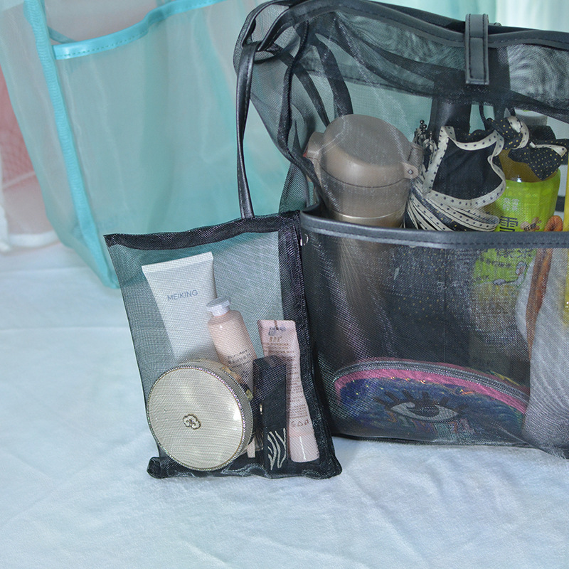 Fashionnet bags empty to see makeup bags and bath bags full of beach bags.