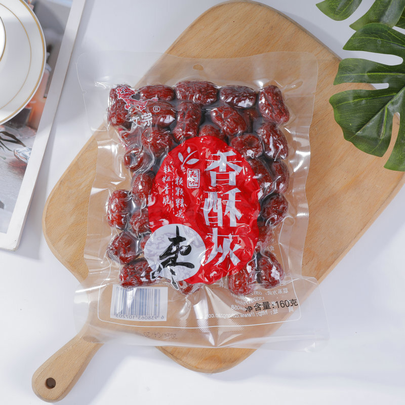 Zinjiang, the Zinjiang date, produces a free-of-breed, ready-to-eat porridge and leisure food bag of 160 grams.