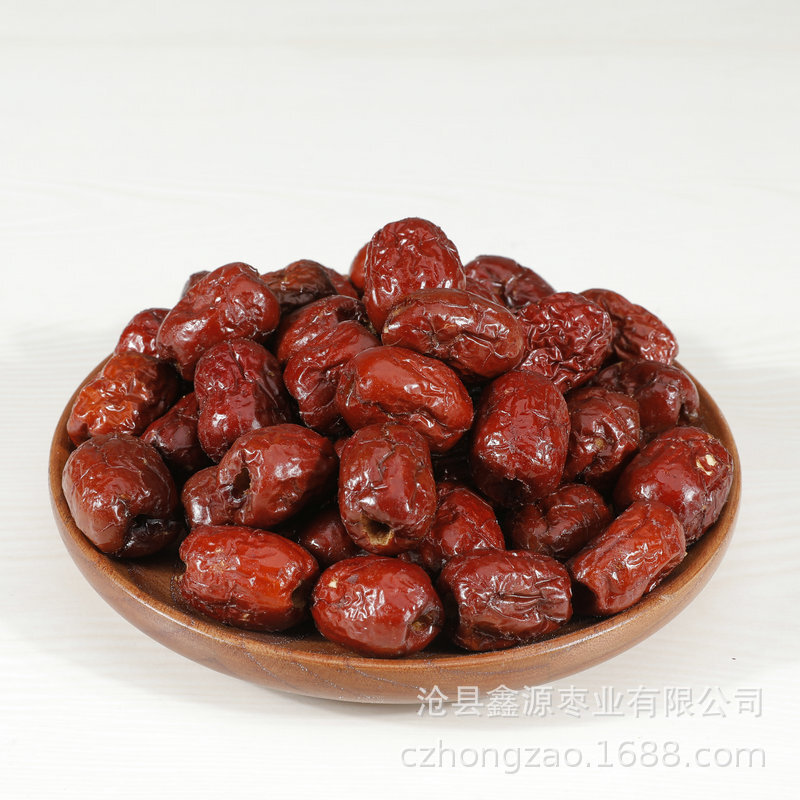 Processing custom-made factory's fragrance dates.