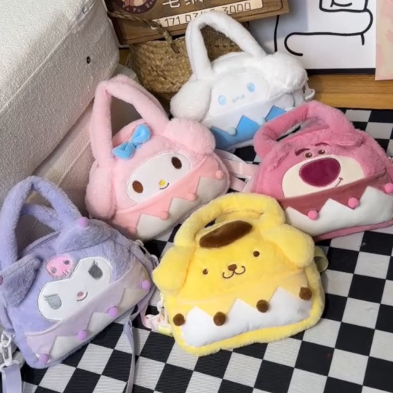 Đứa con một vai bằng nhung của Lolita.