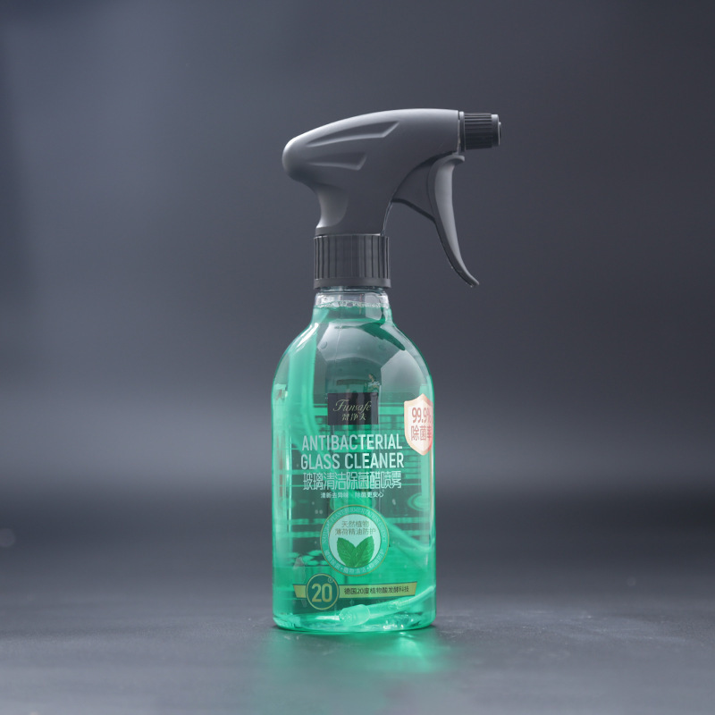 Brahma, glass cleaning, vinegar spray, fermentation of the acetate bacteria, one ruble, glass without marks.