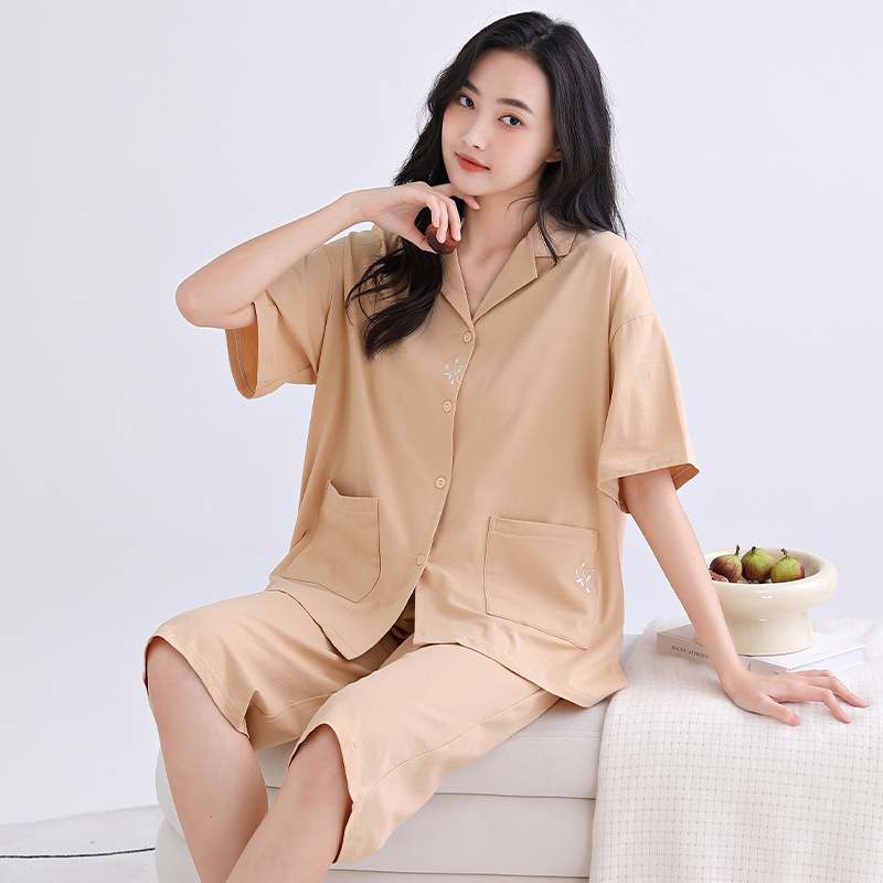 Bánh pyjamas cao cấp với một chiếc váy ngắn ướt bán vải bông cho bộ đồ nhà mùa hè.