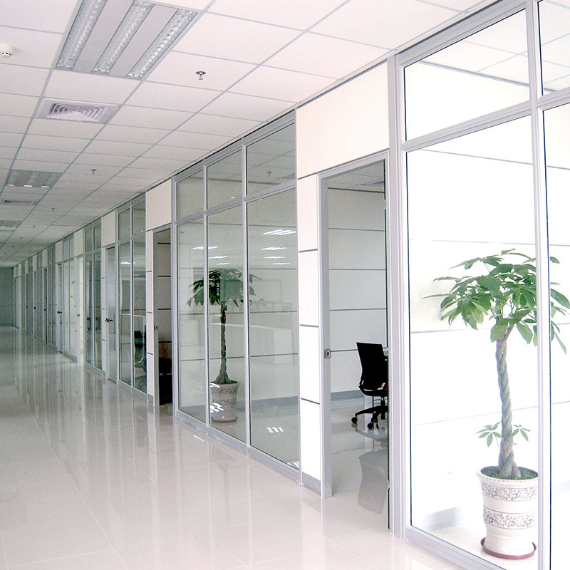 Aluminium alloy single-steel glass partition walls in the office room, Guangzhou.