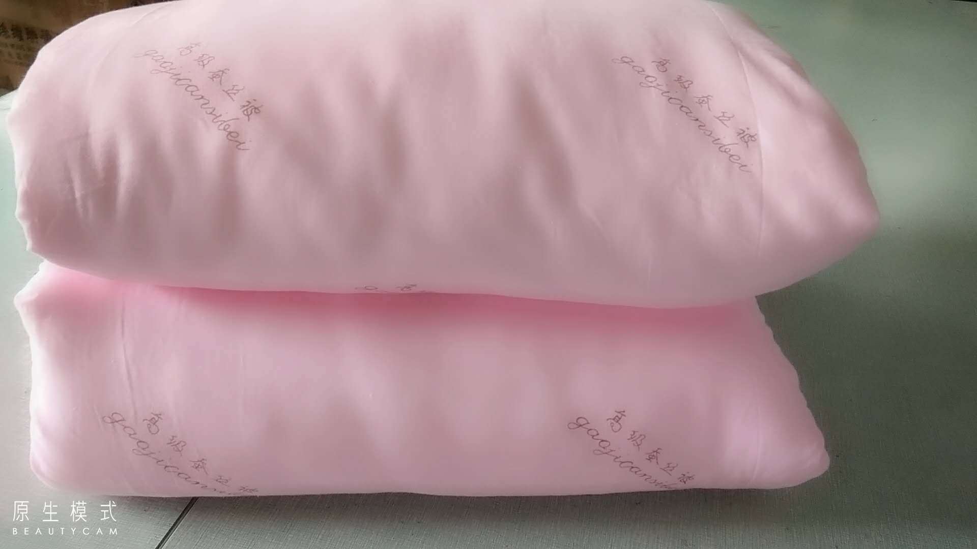 Cá hồi được làm nóng bởi lốp xe, mềm mại và nhẹ nhàng, và lộng lẫy!