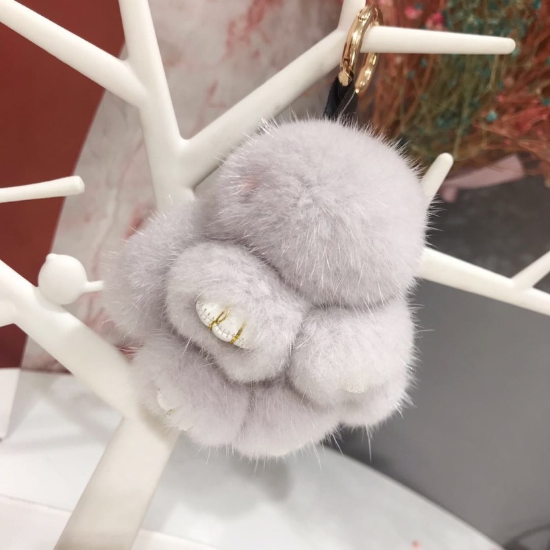 Ins mink hairy rabbits with velvet keys and tweezer wraps.