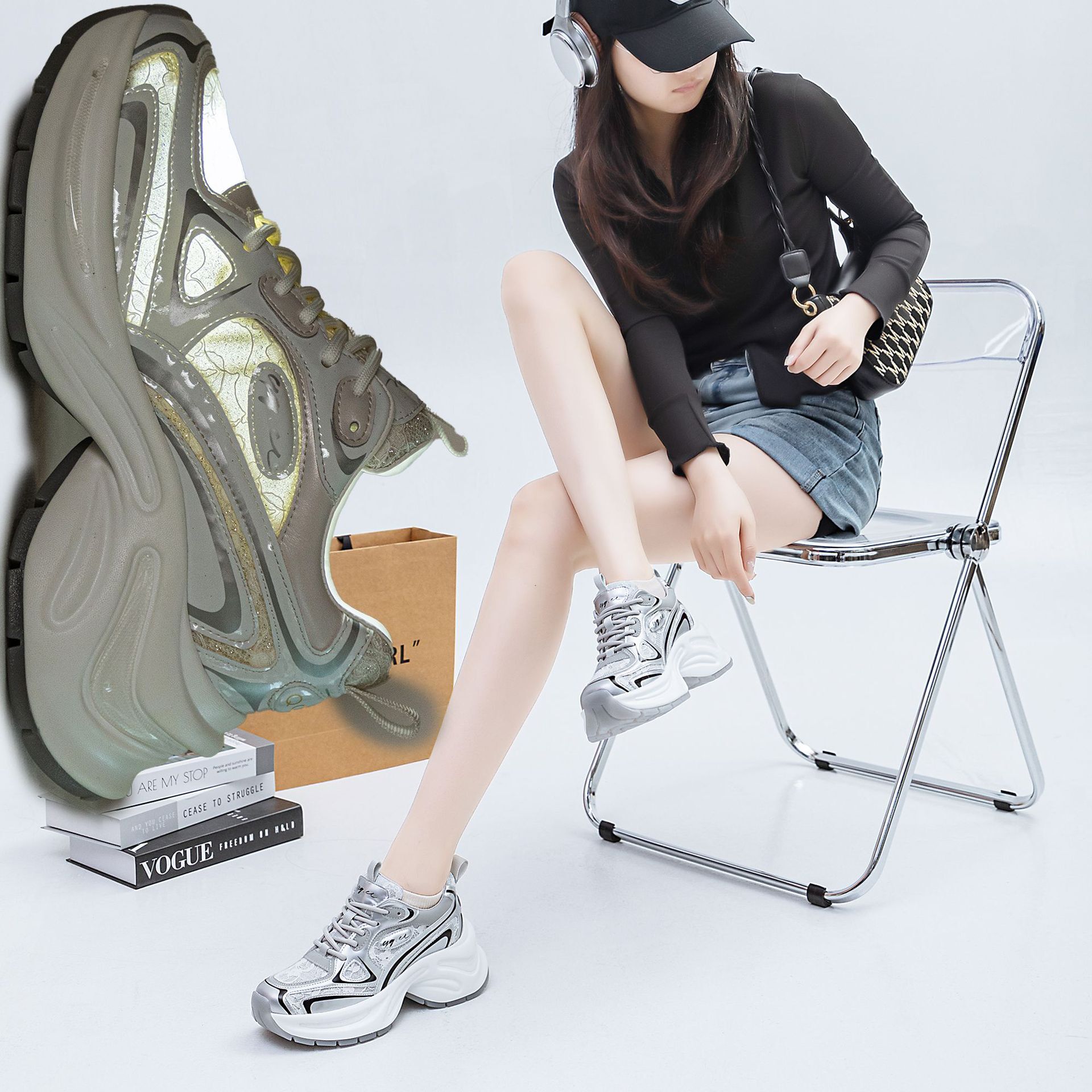 Customized links to old man's shoes and girls' new summer 2024 air-smuggled bottom-heat shoes.