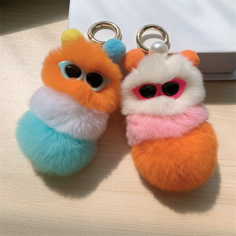 2022 new otter rabbit fur vacation caterpillar key buttoned to cute velvet wrapper accessories.