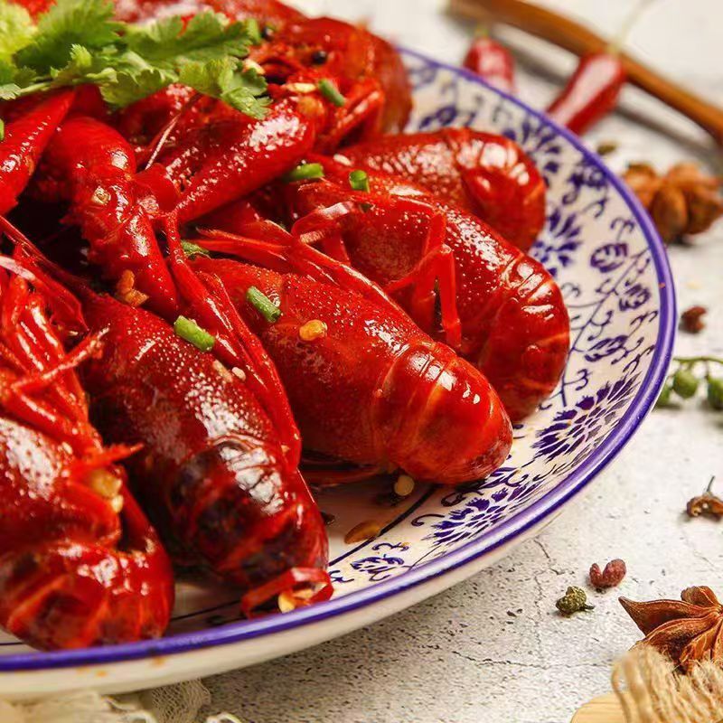 Rotten spicy / 13 spicy / garlic crayfish roasted alive and ready to be cooked 345