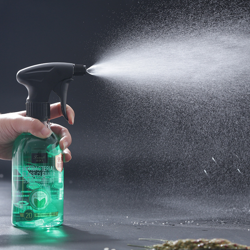 Brahma, glass cleaning, vinegar spray, fermentation of the acetate bacteria, one ruble, glass without marks.
