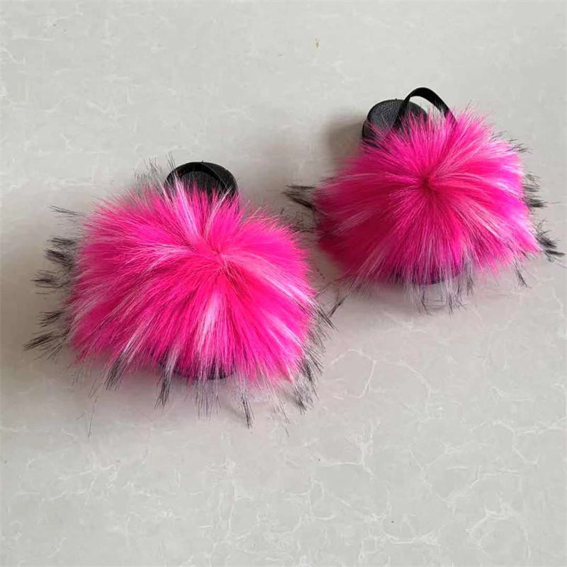 A hairy kid's shoelace i.e. a fury fox's fur furry furry sandals towed home-grown child shoes.