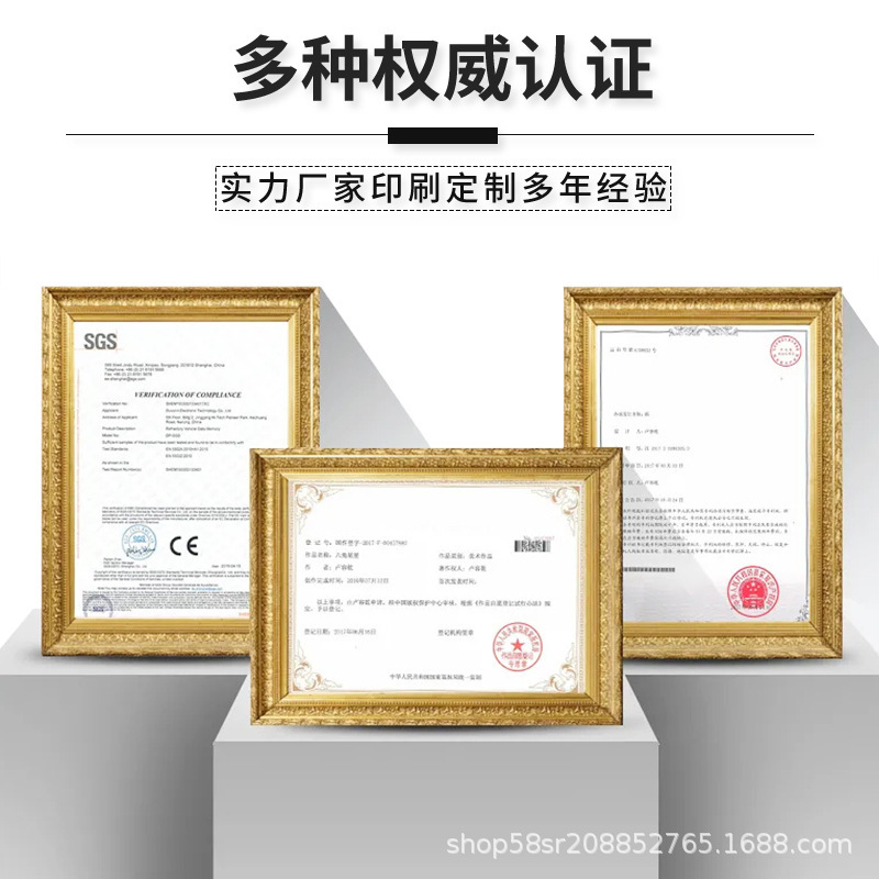 Chúng tôi sẽ vẽ một bức tranh với băng dán giấy tự chế tạo.