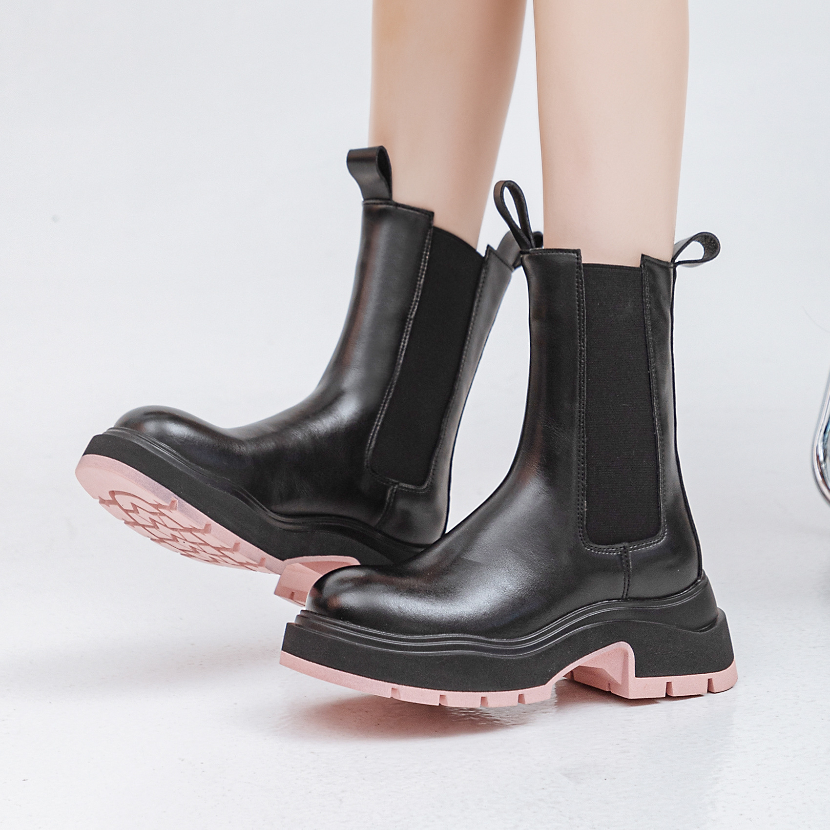 Cross-border supply of real skin BV boots to increase the height of 2024 new boots for the fall.