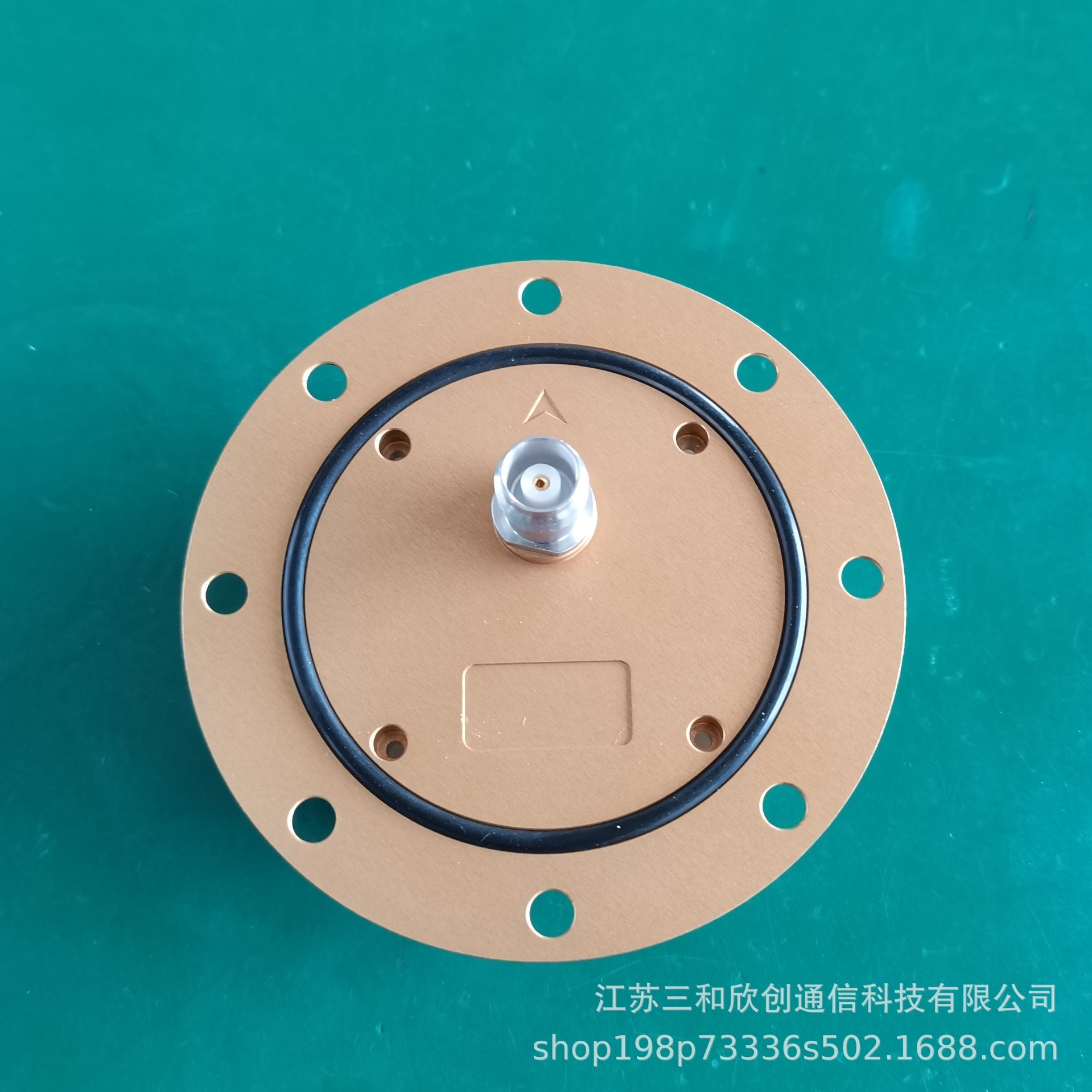 CA-6152 8-hole circular aerial vehicle carrying antenna