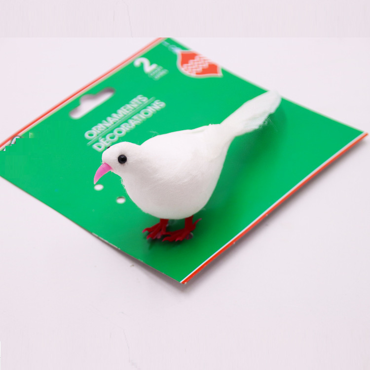 공장 거품이 일면 redbird는 크리스마스 redbirds, handmade gardening 및 gardening redbirds를 위한 장비를 서 있습니다.