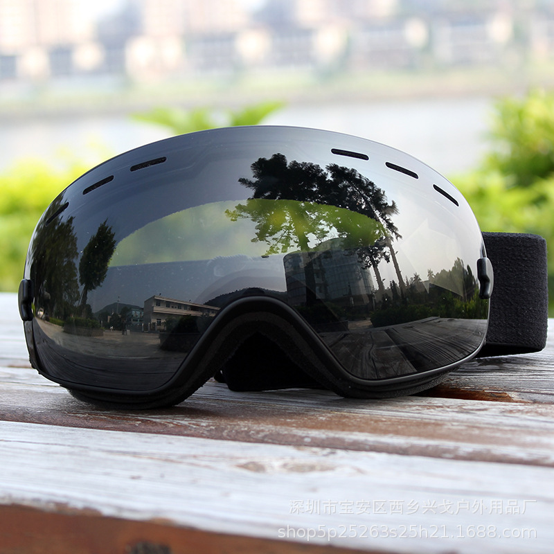 Cross-border bursting skating mirrors close to the mist-proof male and female skating glasses.