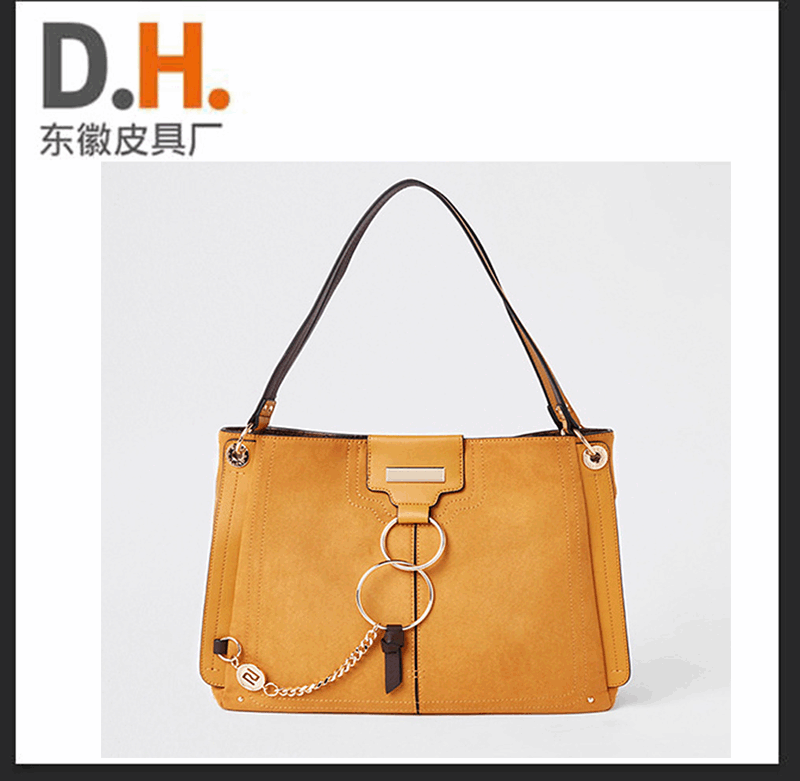 Female bag customised OEM 2023 new large-capacity handbags with a circle of five gold, one-shouldered moon bag bags
