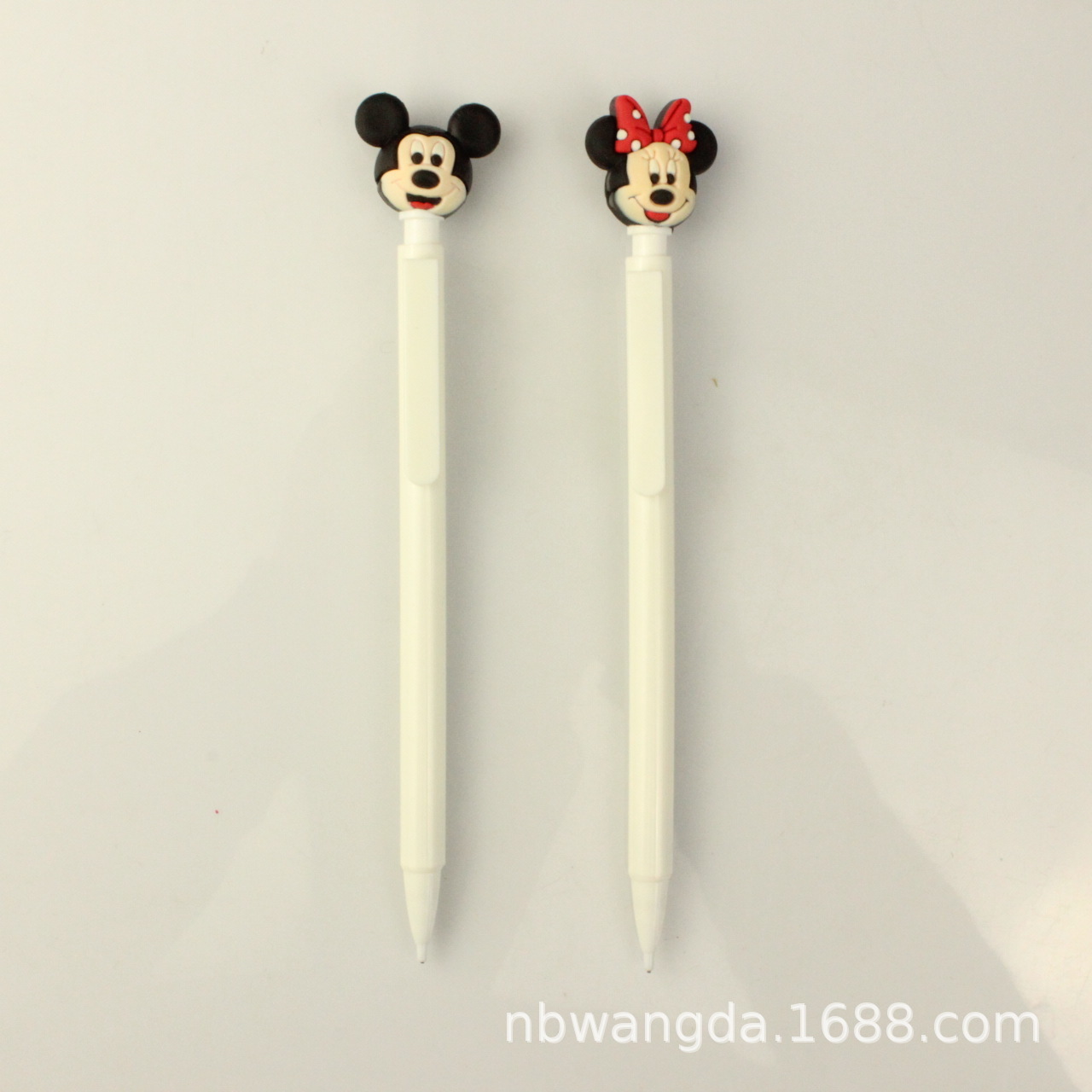 Cartoon 3D, Cartoon 3D, rat-modeled pencils.