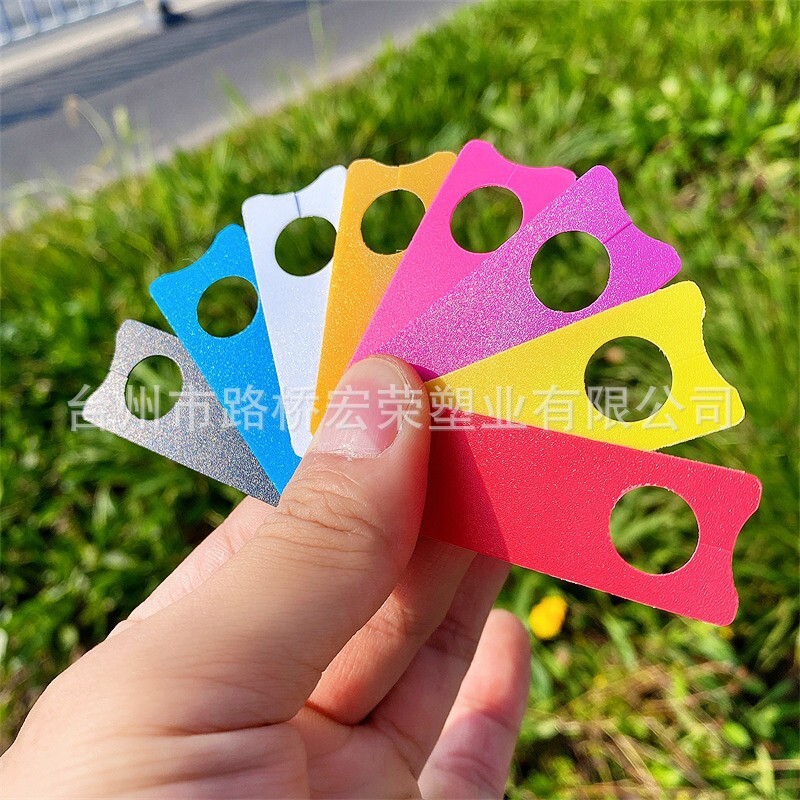 Thiết bị làm vườn có màu sắc.