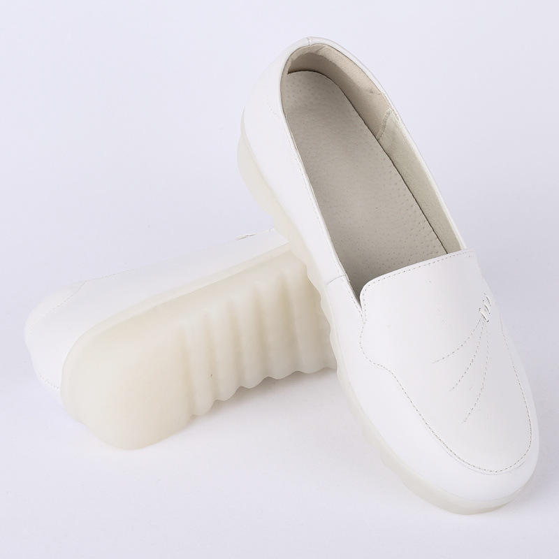 It's a soft-soft nurse's shoes.