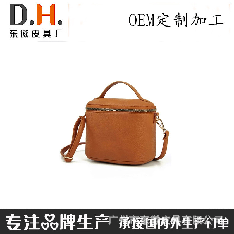 A new OEM 2023 recreational retrospect, single-shoulder slash bag, large-capacity portable bucket bag, customised by the women ' s bun factory