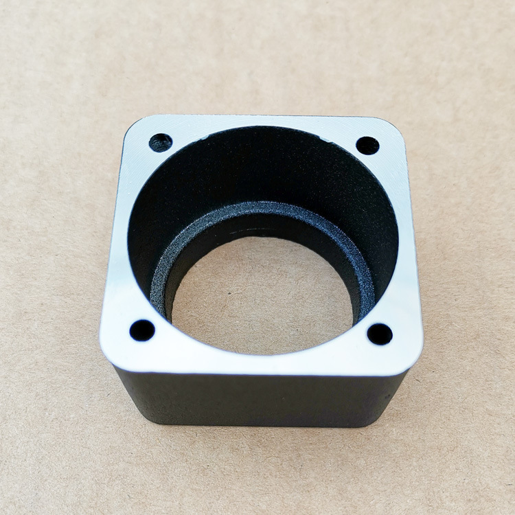 Aluminium alloy for zinc alloy casting.