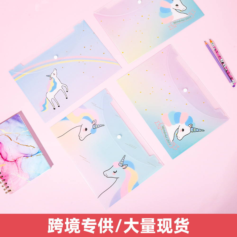 unicorn 키트 A4 학생 문구 가방 및 사랑스러운 PVC 반투명 정보 폴더의 배포