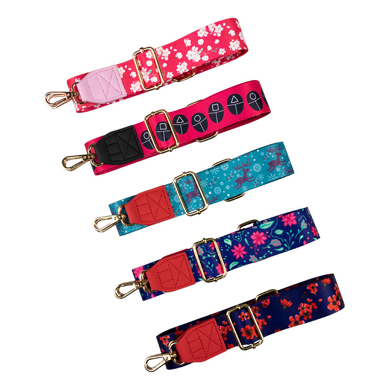 Replacing national wind and wide belts with PU leather shoulder bands for slashy cell phone belts