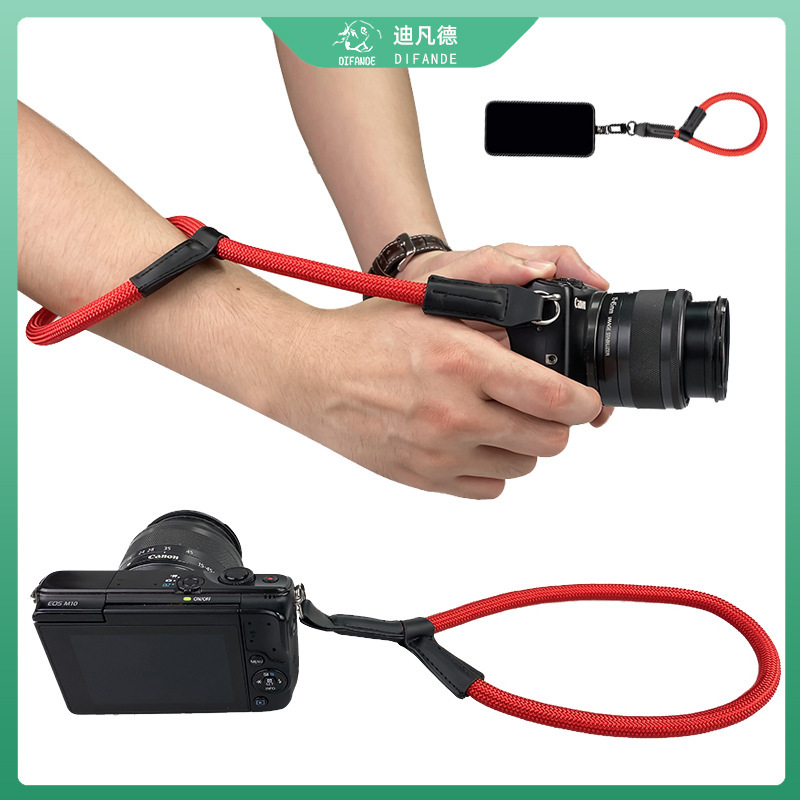 A single back camera with a camera rope, a nylon-mountain camera with a round-line camera with a tiny single wristband.