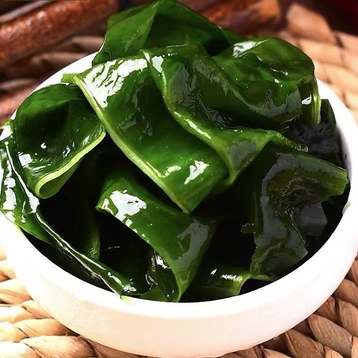 Những chiếc váy đông đúc, những con tảo biển bị nén, những con tảo biển được nén lại, những sợi tóc đỏ được nén lại.