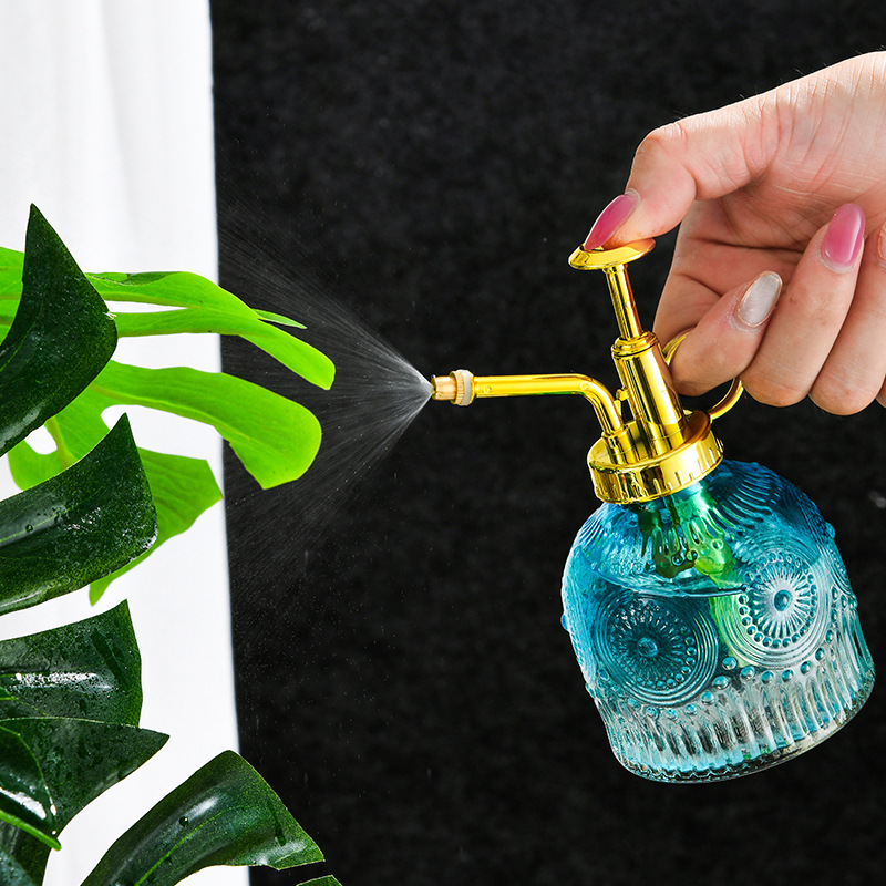 Nhà phun thuốc chống thấm nhiều chất béo