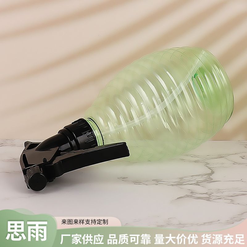 Cung cấp máy phun nước màu xanh lá cây và trong suốt, ốc vít có nút tay, máy phun thịt, bi-đông trong nhà.