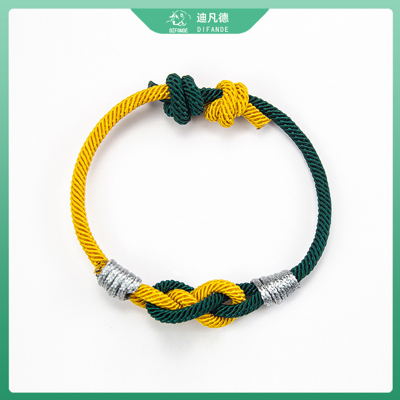 Wearing handlines and customizing them, the Chinese wind of the eight-word coupon adjusts the bracelet.