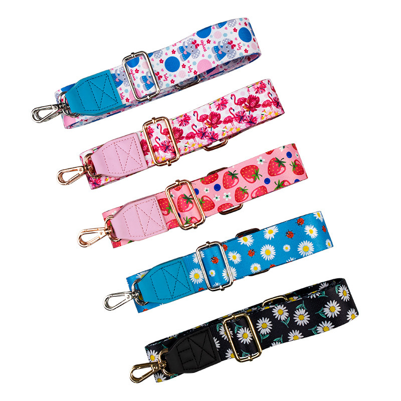 Replacing national wind and wide belts with PU leather shoulder bands for slashy cell phone belts