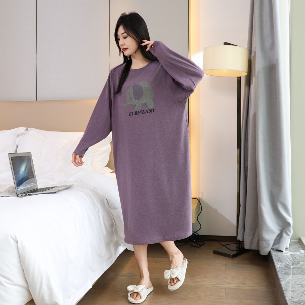 Loại vải nhung mới dùng để lắc lư vào mùa thu và mùa đông có thể được mặc bên ngoài bộ quần áo hai mặt, được mã hóa rộng.