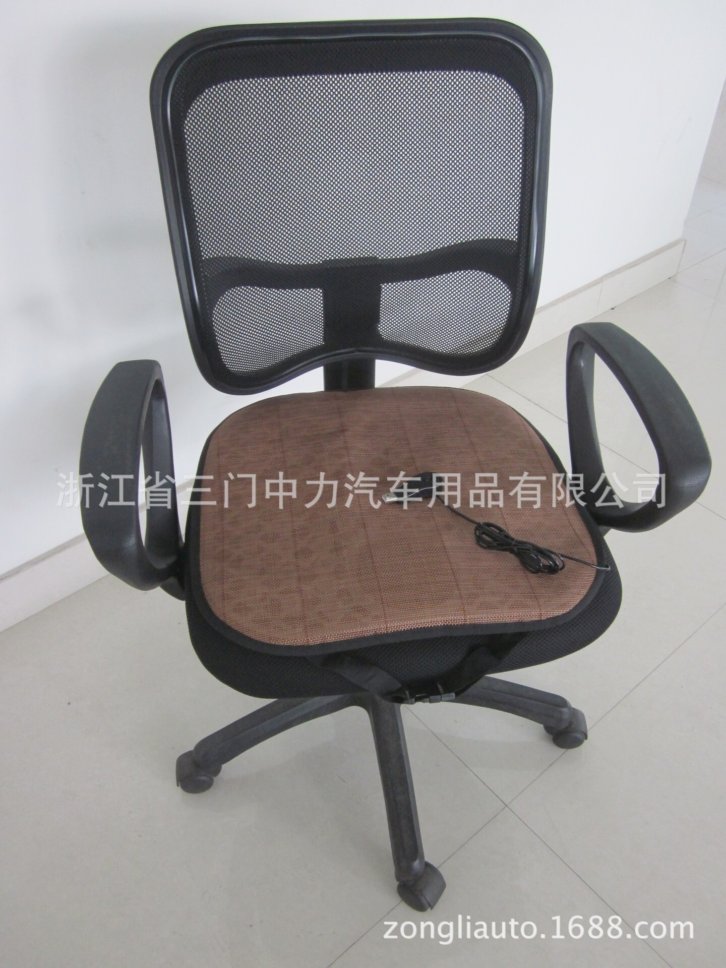 Direct sale of USB air-conditioning cold-air seat seat-to-ventilating car seat-to-seat cool seat-to-air fan seat mat